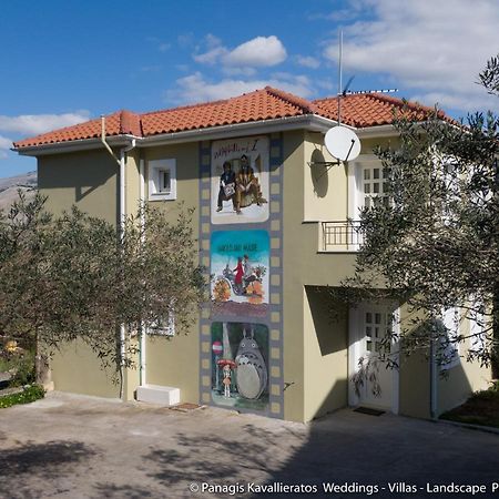 Cinema Themed House In Argostoliヴィラ エクステリア 写真